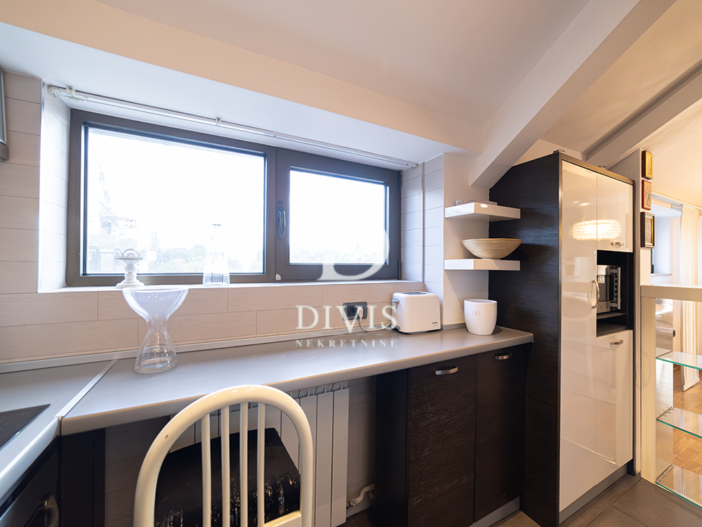 Slika 3 - Osmana Đikića, Profesorska kolonija 102m² Palilula, Beograd, Trosoban stan na prodaju, 102m2, 325.000€